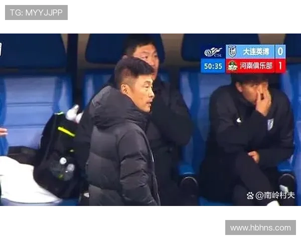 毛伟杰禁区内跳水染黄 李国旭不满
